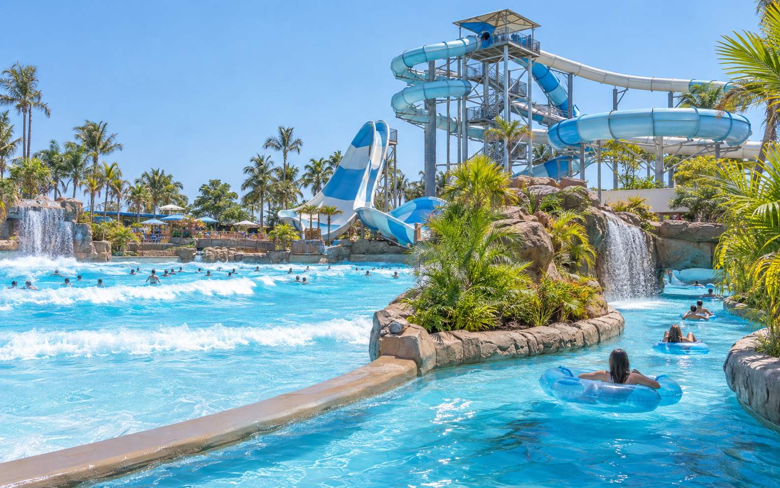 Water Parks in and Near New Jersey: Indoor or Outdoor, Season Dates, Admission, and Which Ones Have a Hotel